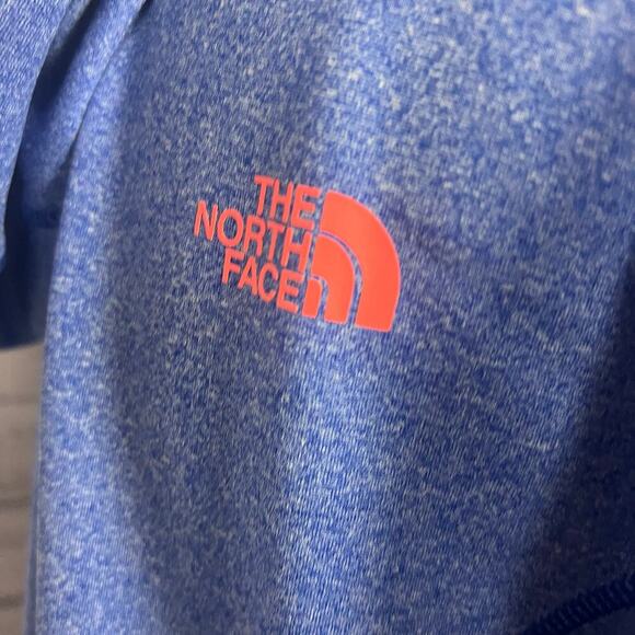 The North Face Pull Over Sweat Shirt - Picture 9 of 9